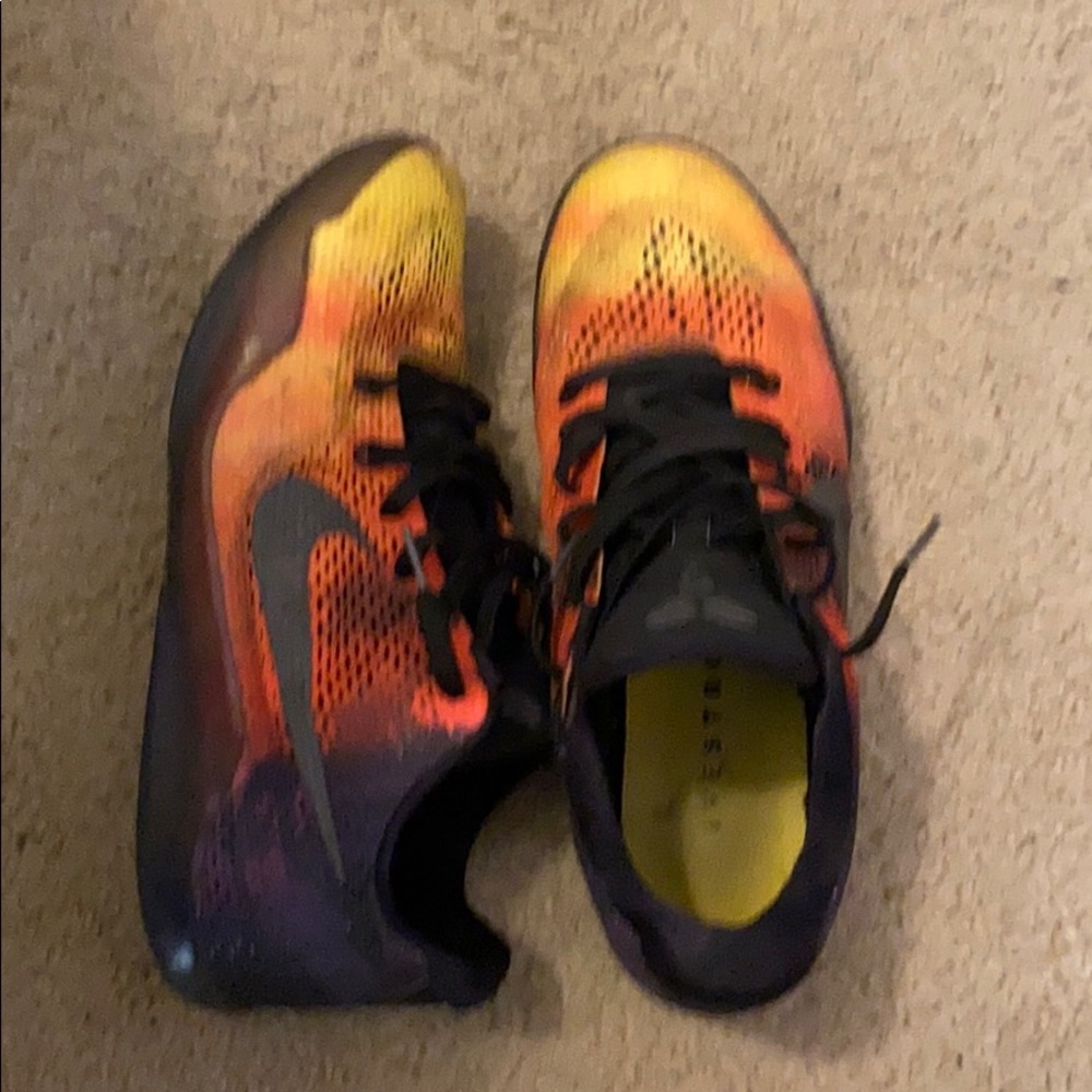 Kobes - Picture 3 of 3